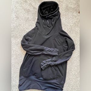 Lululemon funnel neck sweater size 12